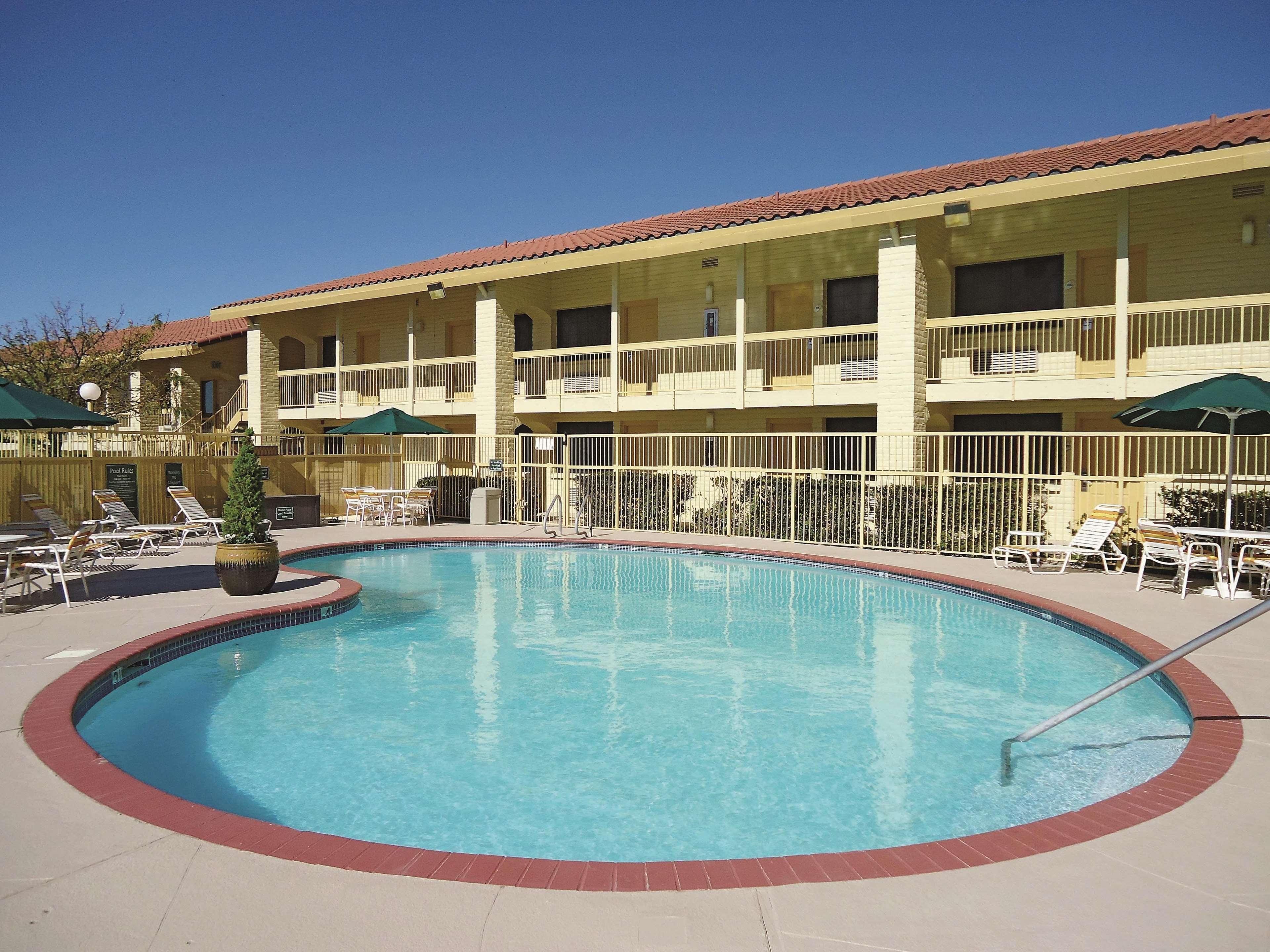 La Quinta Inn By Wyndham Albuquerque Northeast Zewnętrze zdjęcie